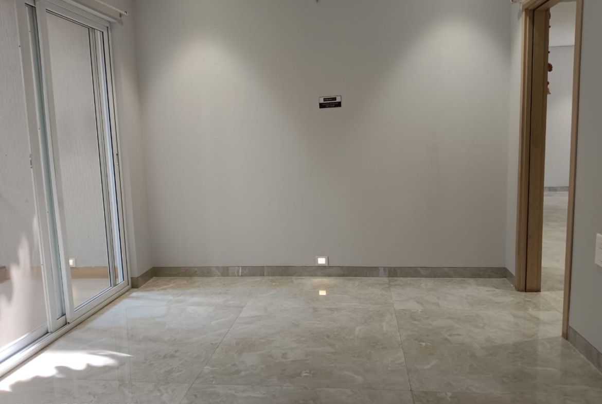 2 & 3 bhk luxurious flats for sale in kharadi pune